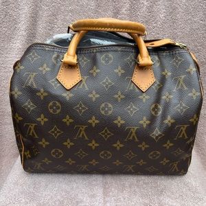 Louis Vuitton Vintage Speedy authentic bag